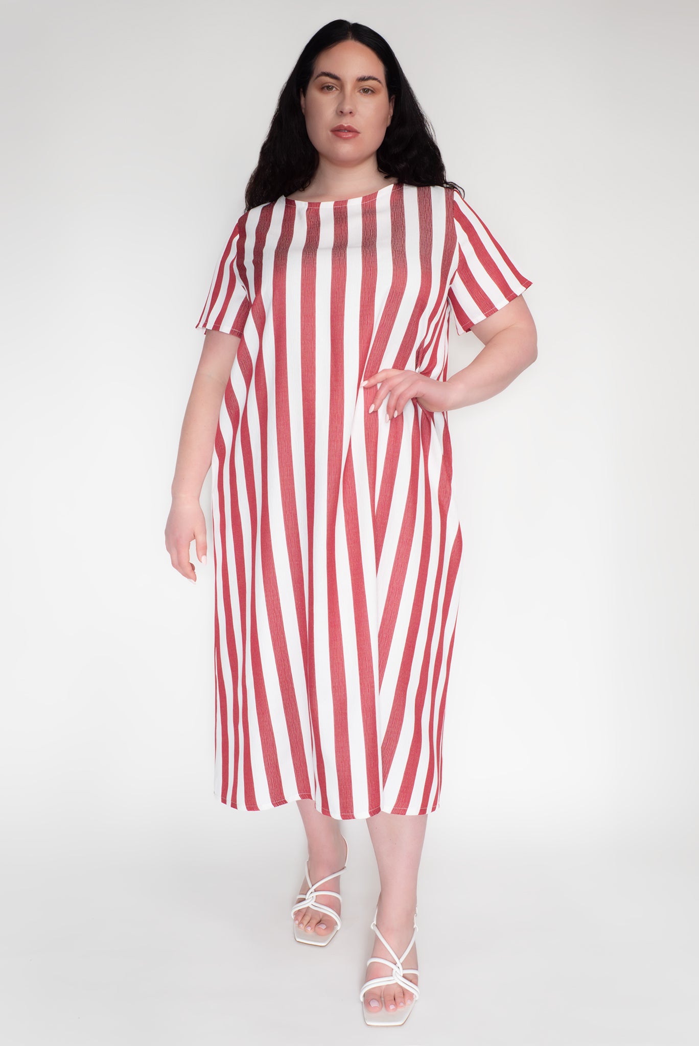 KEEGAN CLASSIC SHORT SLEEVED DRESS [ Red And White Striped ]