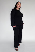 DRIZZLE LONG SLEEVED TOP [ Black Cotton, Crinkled Texture ]