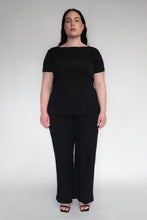 DRIZZLE SHORT SLEEVED TOP [ Black Cotton, Crinkled Texture ]