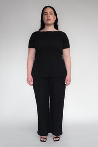 DRIZZLE SHORT SLEEVED TOP [ Black Cotton, Crinkled Texture ]