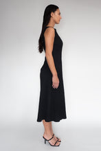 DRIZZLE SLEEVELESS DRESS [ Black Cotton, Crinkled Texture ]