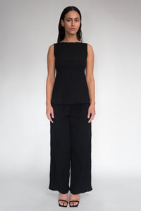 DRIZZLE SLEEVELESS TANK [ Black Cotton, Crinkled Texture ]