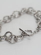 RIPPLE BRACELET [ White Gold Plated, Chunky Textured Chain, Silver Toned ]