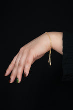 DRIZZLE BRACELET [ Gold Plated Brass, Teardrop Charms ]