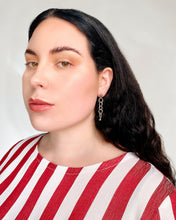 RIPPLE EARRINGS [ White Gold Plated, Chunky Textured Chain, Silver Toned ]