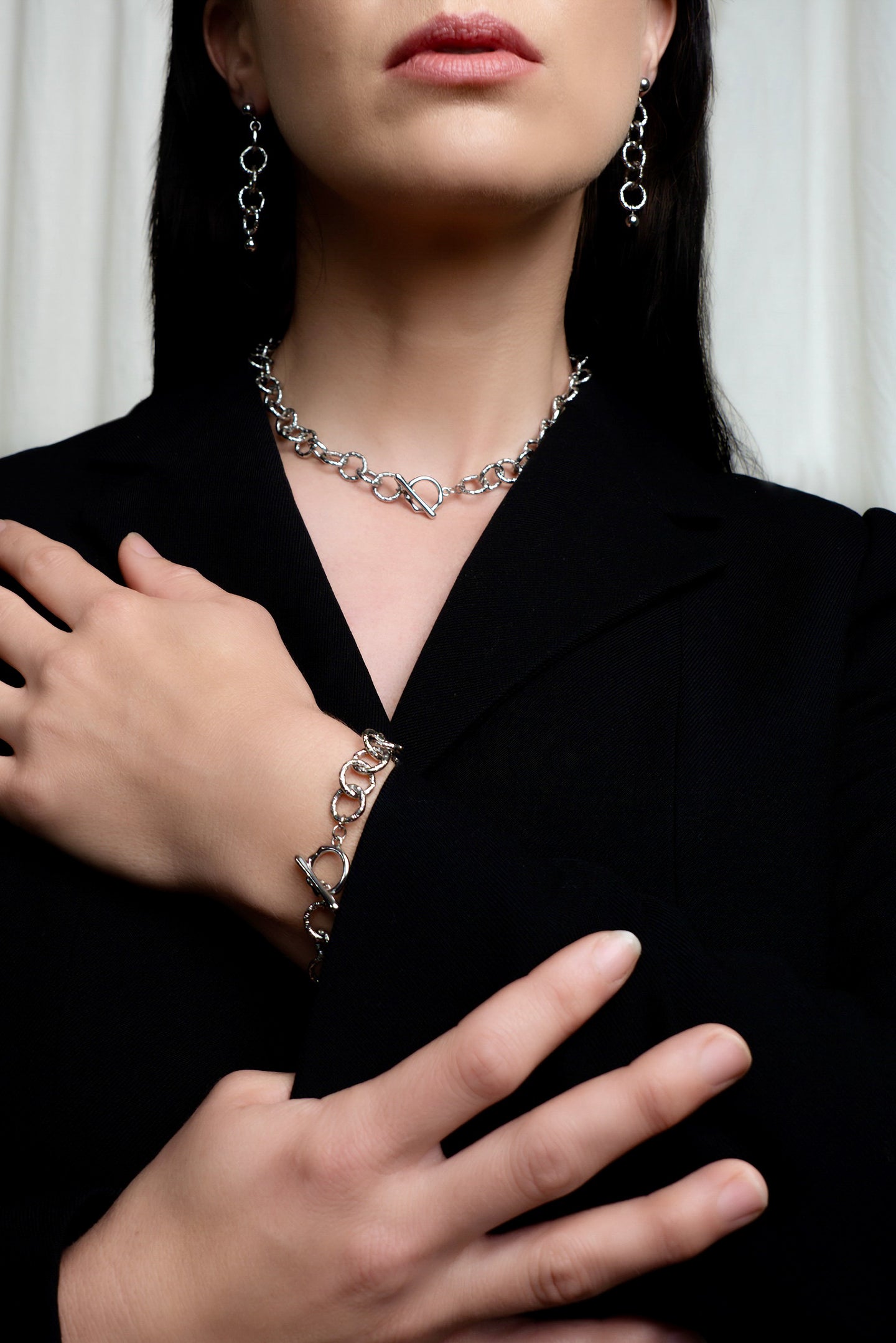 • SAVE 20% • RIPPLE JEWELLERY SET [ White Gold Plated, Chunky Textured Chain, Silver Toned ]