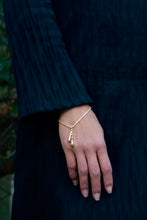 DRIZZLE BRACELET [ Gold Plated Brass, Teardrop Charms ]