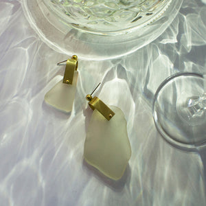 REFRACTION EARRINGS [ FROSTED, X LARGE  ]
